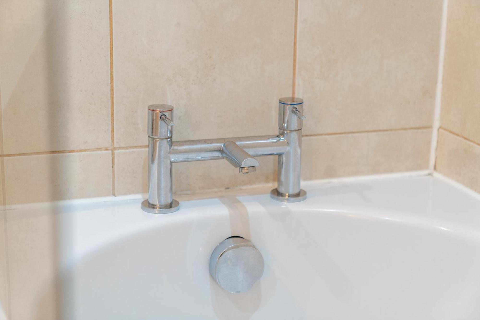 Chinatown - One Bed - Balcony - Secure Parking - Fast Wifi - Birmingham City Centre - 49A Екстериор снимка