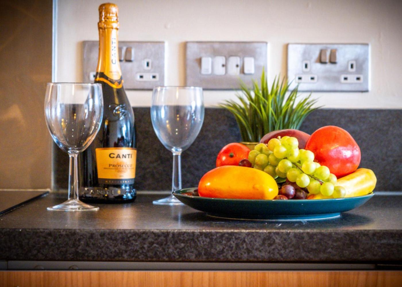 Chinatown - One Bed - Balcony - Secure Parking - Fast Wifi - Birmingham City Centre - 49A Екстериор снимка