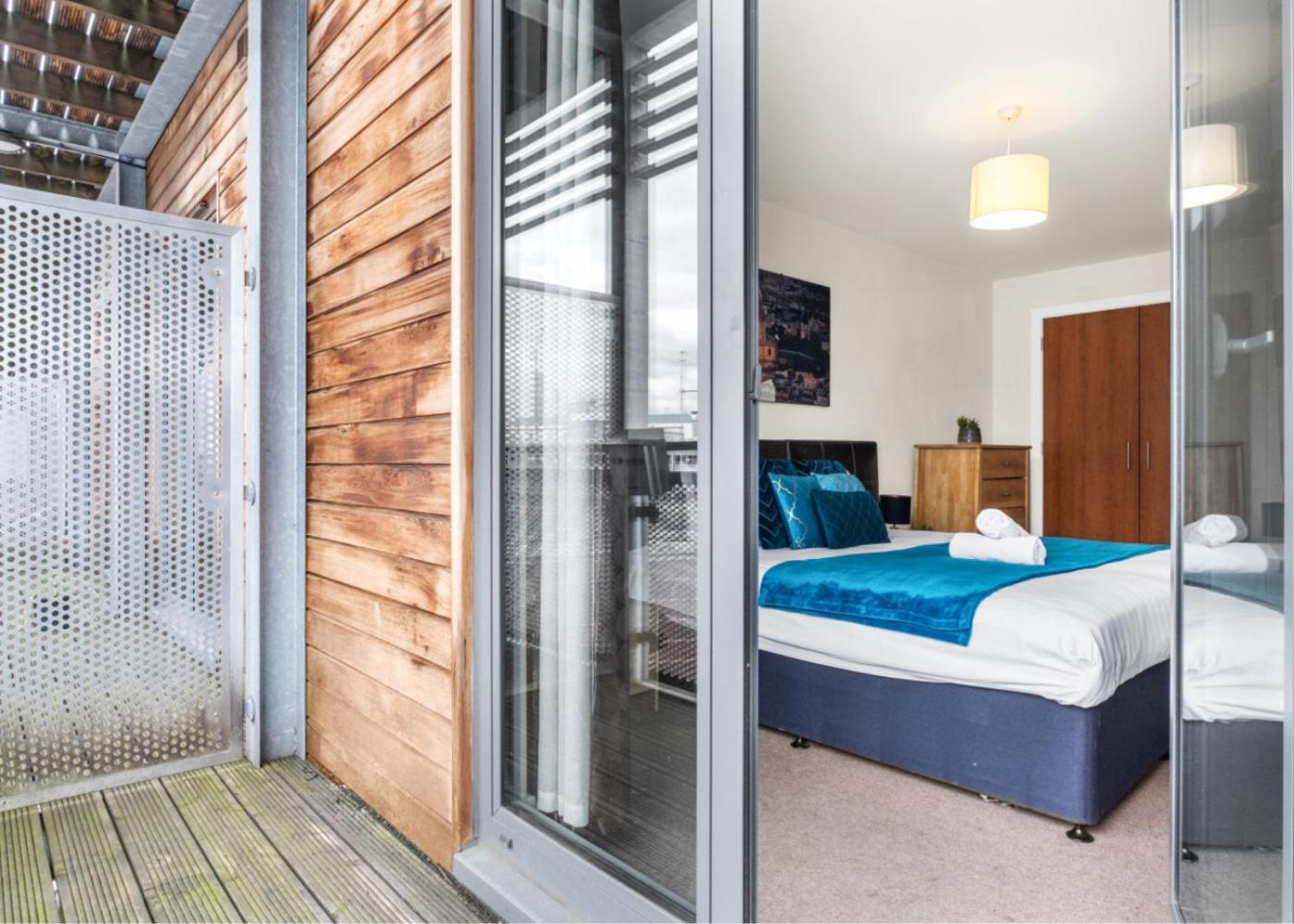 Chinatown - One Bed - Balcony - Secure Parking - Fast Wifi - Birmingham City Centre - 49A Екстериор снимка